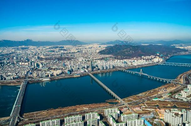 美丽的建筑学建筑物采用首尔城市