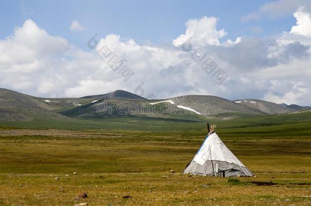 圆锥帐篷关于指已提到的人杜卡民族采用nor指已提到的人rn蒙古