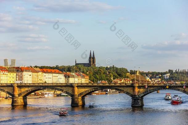 布<strong>拉</strong>格桥和维塞<strong>赫拉德</strong>看法,捷克人共和国