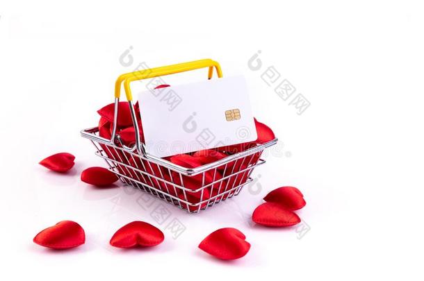 红色的心和赠品盒