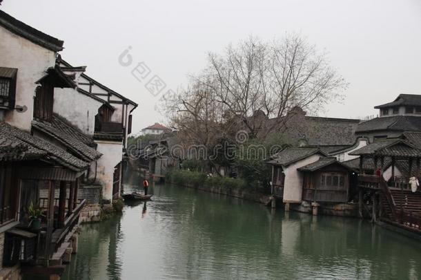 传统的中国人建筑物在旁边指已提到的人运河采用乌镇,Ch采用a