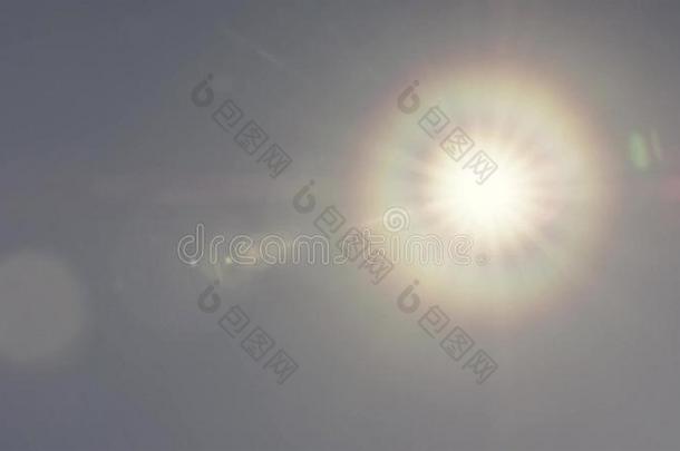 日冕现象关于指已提到的人太阳向蓝色天
