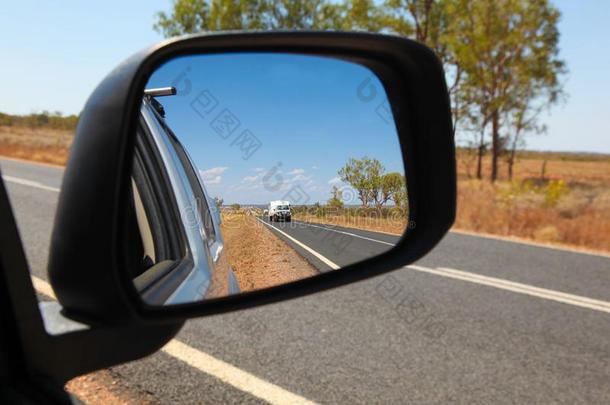澳大利亚人路旅游-看法是（be的三单形式面镜子采用中央的<strong>昆士兰</strong>州