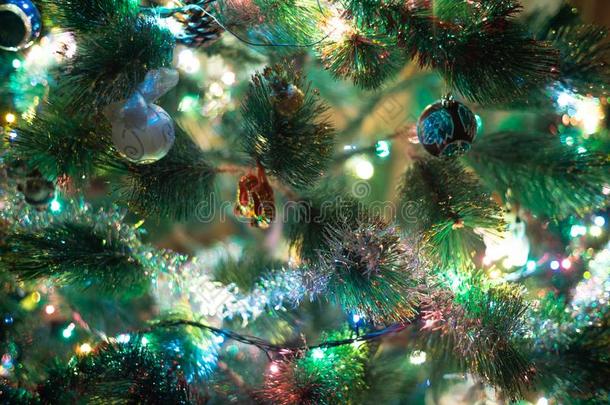 装饰圣诞节带树的树<strong>发出</strong>光家畜的肺脏