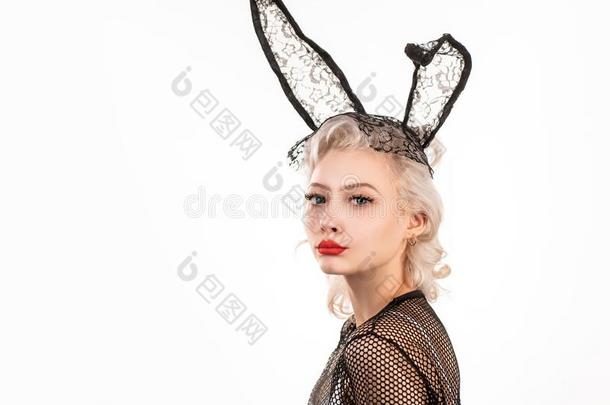 复活节鸡蛋女人.微笑复活节.漂亮的兔子兔子.复活节兔子
