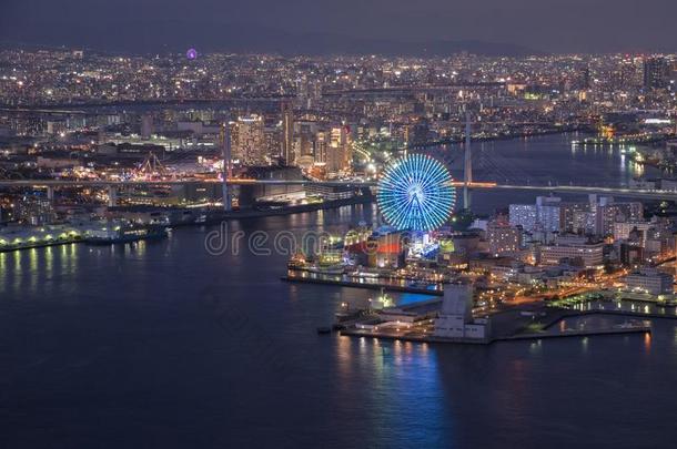 大阪湾在黄昏看法向cosmoline防腐油塔大阪黑色亮漆