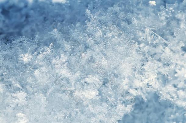 自然的雪背景从许多<strong>水晶</strong>关于雪flakes关于various不同的