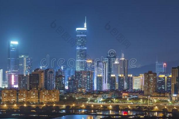 地平线关于<strong>深圳城市</strong>,中国在夜