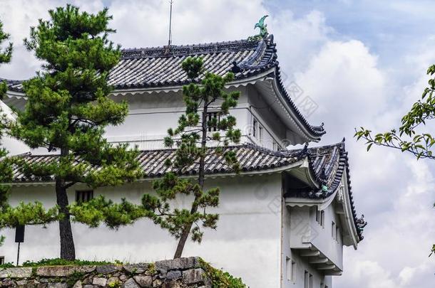 黑色亮漆名古屋城堡,黑色亮漆城堡采用名古屋.夏一天.著名的英语字母表的第10个字母