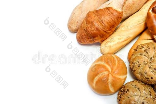 各种各样的糕点,面包,椒盐卷饼,法国长面包,羊角面包,圆形的小面包或点心关