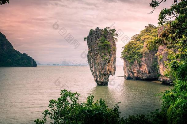 令人惊异的和非常激动人心的看法关于美丽的Isl和,Thail和