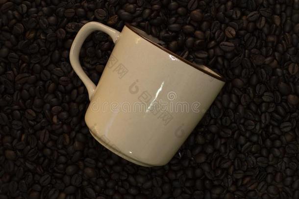 咖啡豆杯子,咖啡豆豆和木材表顶看法