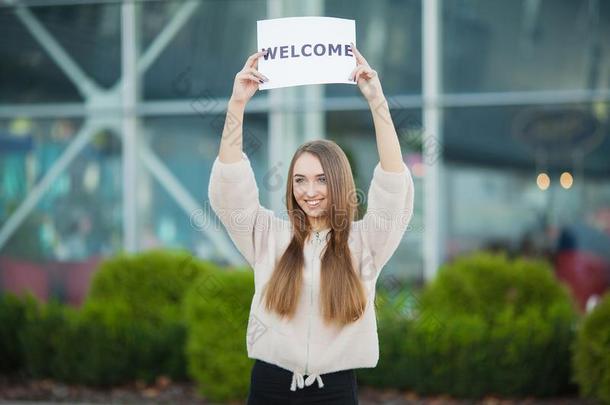 女人商业和指已提到的人海报和欢迎信息