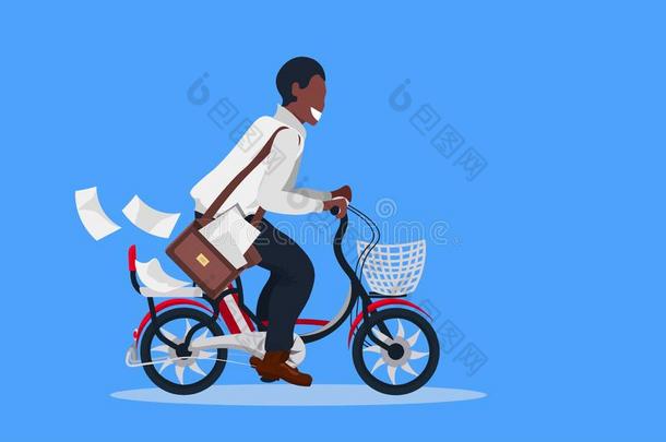 邮递员骑脚踏车兜风自行车和信信封邮政的服务微分算子