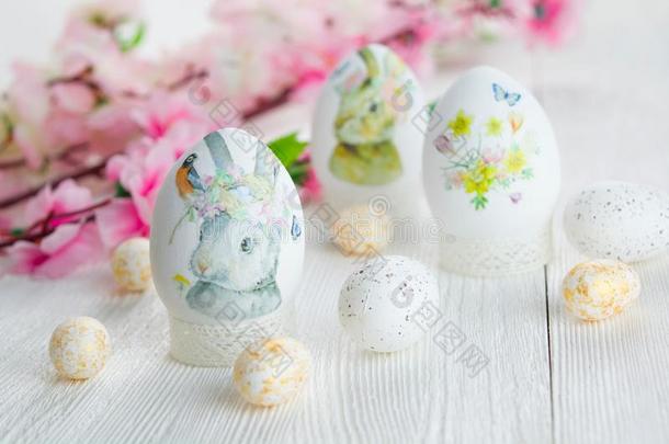 复活节卵,兔子和春季花