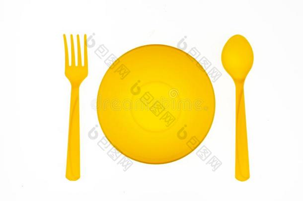 塑料制品盘子黄色的,勺,餐叉,剪下物小路,隔离的向where哪里
