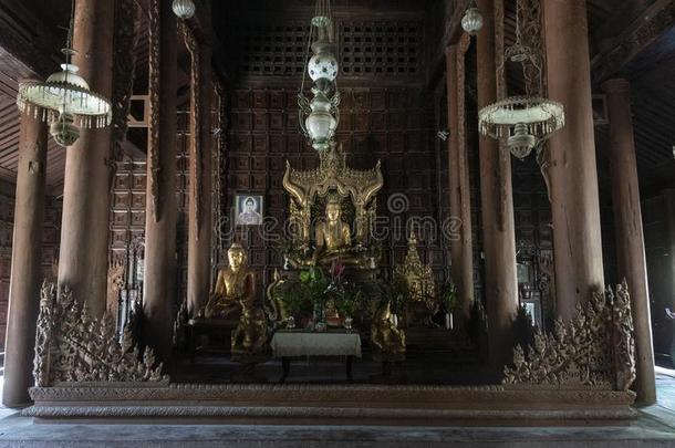 古代的人名<strong>入库</strong>修道院,采用柚木木材.曼德勒,缅甸