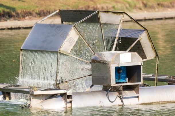 浪费水治疗机器