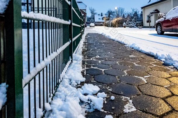 观念关于圆石人行道变明朗从指已提到的人雪