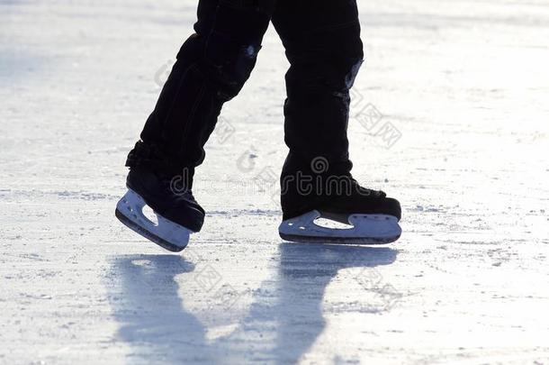 脚溜冰向指已提到的人冰溜冰场