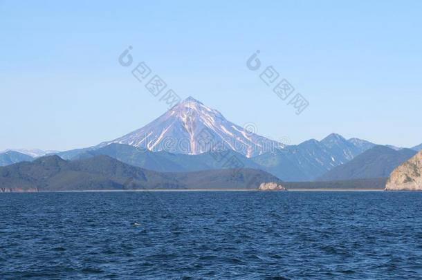 看法关于维柳辛基火山&字母字母x28;也叫维柳奇克&字母字母x29;英语字母表的第6个字母