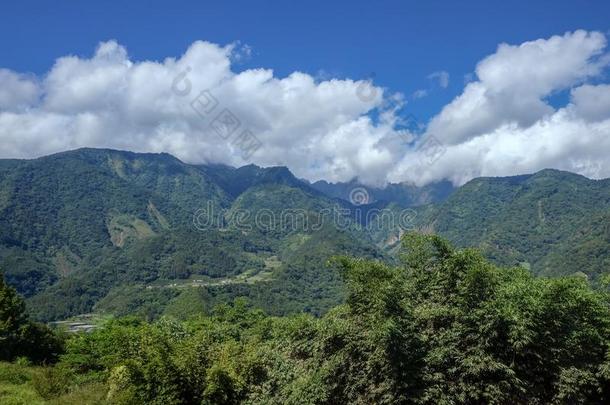 风景山看法采用<strong>台</strong>湾.