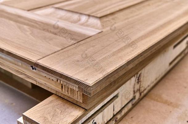 木材门制造业过程.门叶子.家具制造商