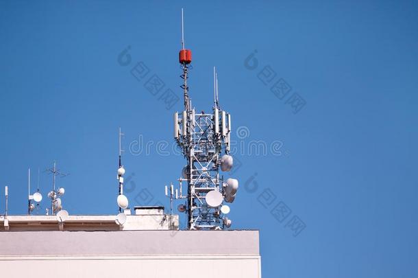 电信基础车站网中继器向指已提到的人屋顶关于