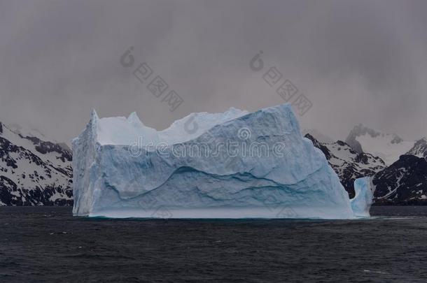 美丽的<strong>南极</strong>的风景和冰山和山