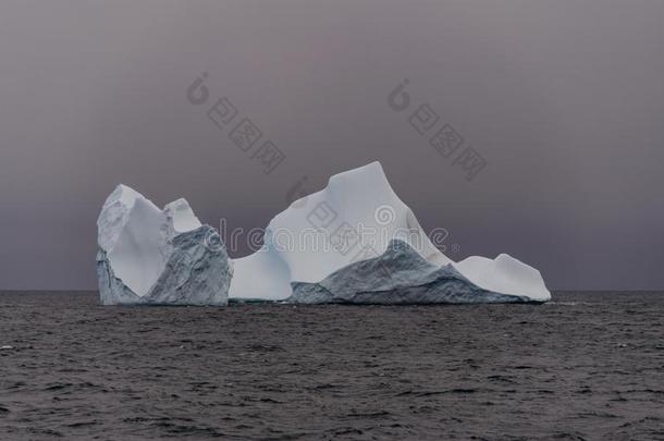美丽的<strong>南极</strong>的<strong>风景</strong>和冰山和山