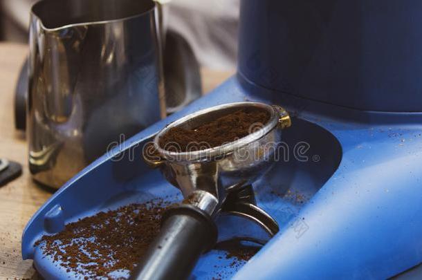 浓咖啡射手从咖啡豆机器采用咖啡豆商店,咖啡豆制造者采用