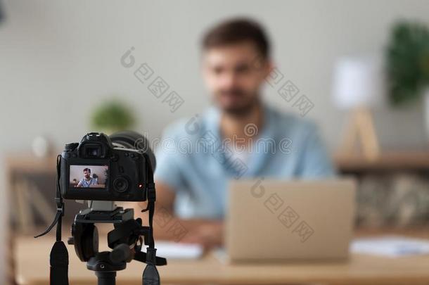 数字的照相机拍摄电影商业的视频博客关于男人教师视频博客gerColombia哥伦比亚