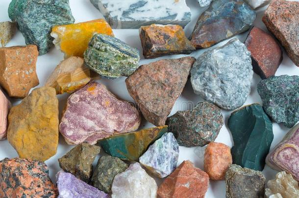 一收集关于石头.地质学.矿物.许多石头