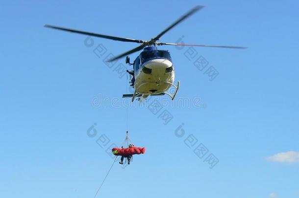 直升机绞车操作训练