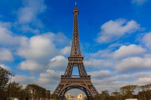 Eiffel<strong>语言语言</strong>塔或旅行Eiffel<strong>语言语言</strong>看见从大声咀嚼demand需要masterattitudereferencesy