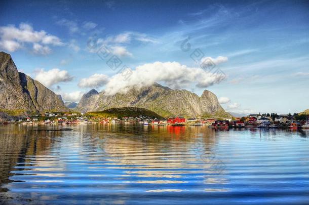 斯堪的纳维亚,风景优美的北欧人风景山,罗弗敦群岛