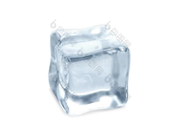 结晶清楚的冰立方形