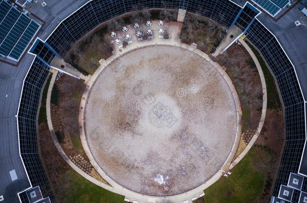 空气的关于办公室建筑物