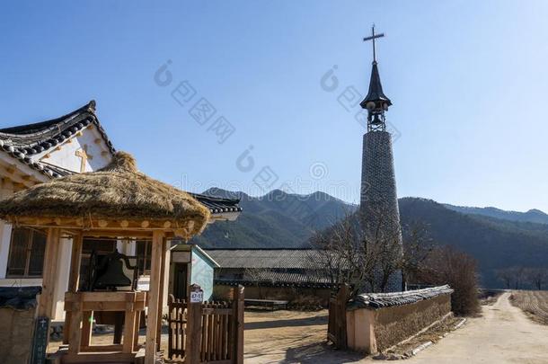 哈霍民族村民教堂