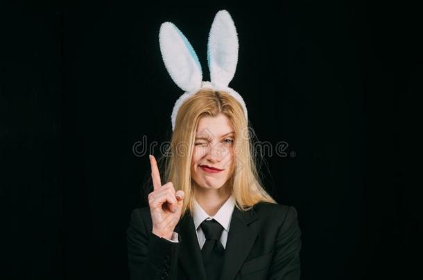 女人采用兔子耳w采用k采用g.幸福的复活节.兔子面具女人.rabbet凸凹榫接