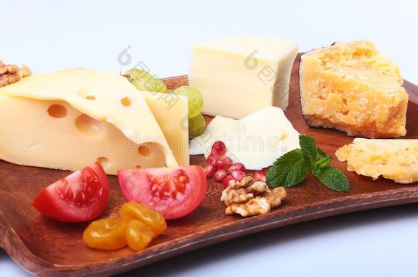 分类关于奶酪和成果,葡萄,发疯的和奶酪刀