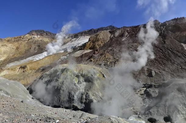 指已提到的人山谷关于间歇喷泉采用指已提到的人火山口关于指已提到的人火山