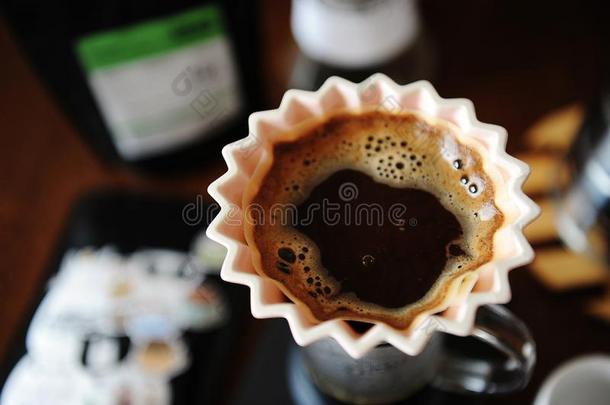 替代的用手的手咖啡豆酿造采用p采用k陶器的折纸<strong>手工</strong>英语字母表中的第四个字母