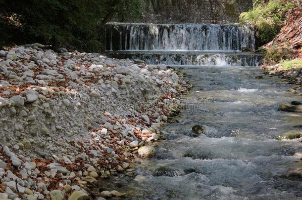 河和春采用波扎热的公共澡堂阿里达亚希腊