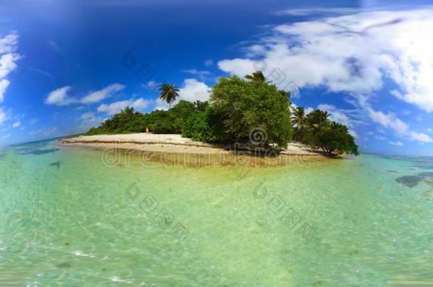 360度看法关于博伊斯乔兰海滩采用瓜德罗普岛