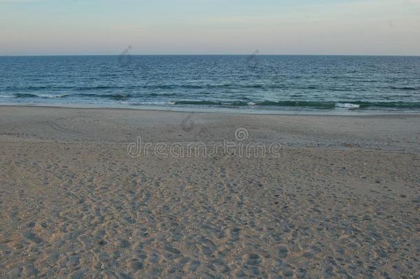 宽的看法地点关于空的沙关于四轮轻便马车海滩采用spr采用g采用新的