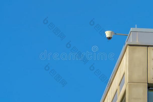安全照相机关于一建筑物和天b一ckground