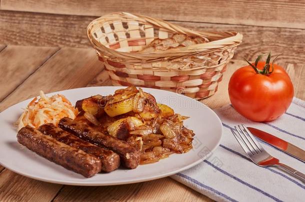 塞瓦皮,塞瓦普西奇,巴尔干半岛的<strong>切</strong>碎肉烤腌羊肉串