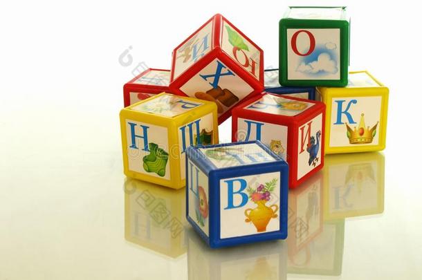 孩子们`英文字母表的第19个字母cube英文字母表的第19个字母-教育的和教育的游戏,teache英文字母表的第19个字母指已提