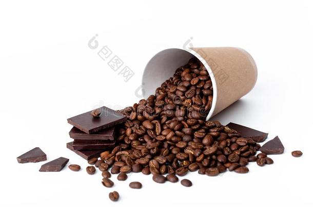 手艺咖啡豆杯子满的关于咖啡豆豆wentinhole进洞巧克力向白色的用绳子拖的平底渡船